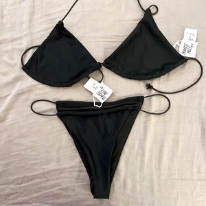 Princess Polly black minimal string bikini | Size US 2
